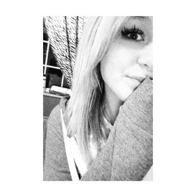 FOLLOW MY NEW ACCOUNT @chelseabuhh