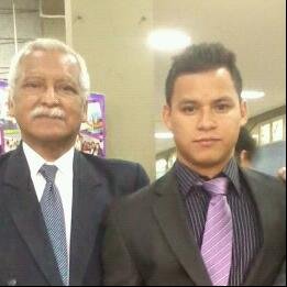 ABOGADO. Miembro de la Dirección Regional Psuv Ccs (APC). Coordinador General Voz Alternativa Caracas.