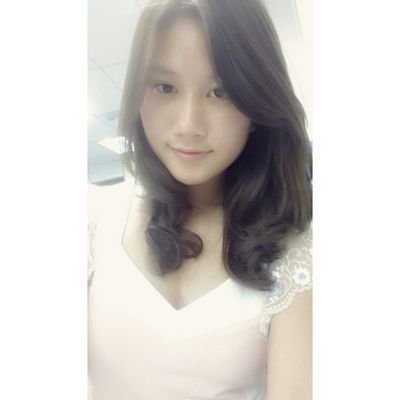 LibRa, 24, youNg & Uninhibited.
Be couRageous & wiLd at heARt
