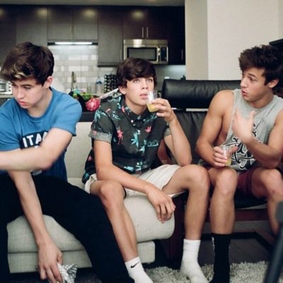 one sided relationship with hayes grier, jacob's a cutie;) jack dail is bomb; matt is my bby; cam is hawt lmao; nashty. tay got me good; gilinky's jaw tho
