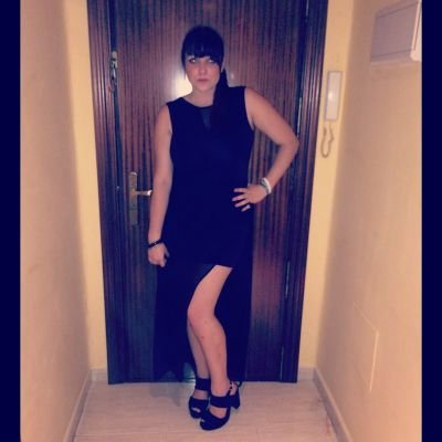 Málaga, y este es mi twitter y si no te gusta, deja se seguirme ;)Aficionada a los verbos Reir y Divertir..I(L)ESTOPA.