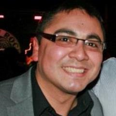 TV/Digital Advertising Exec, Tennis/Racquetball Player, Foodie, & Music Lover.