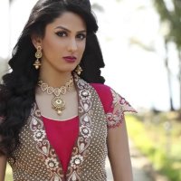 •Rucha Hasabnis• (@teamrucha) Twitter profile photo