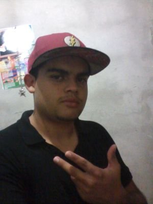 Ser bacana, é ser de bem com a vida; ser legal, é ajudar a todos; ser incrivel, é ser como EU; Amo minha vida, e não me arrependo dos meus atos.