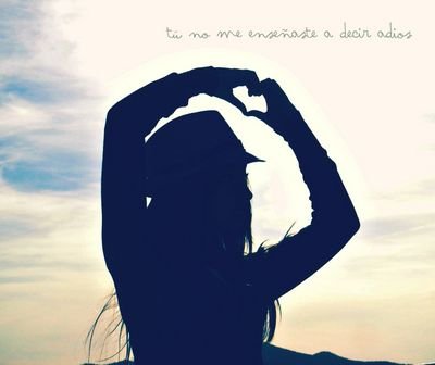 soy una chica aforrunada de conocer a 5 chicos que son increibles yo soy coder y me gusta cd9