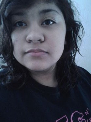 hi I'm nataly and I love to sing, and rap