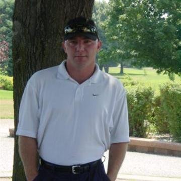 Retired, 20 year AF vet.  Packer, Brewer, Badger and Buck fan.  Handsome, witty, charming and kind....oh, and modest!