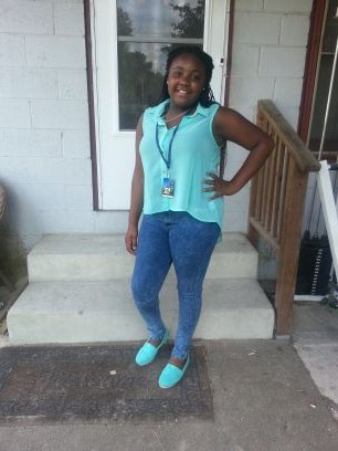 Its Symiraaaaaaaa kik&snapchat:Prettygirl_myra *Freshman at wando❤