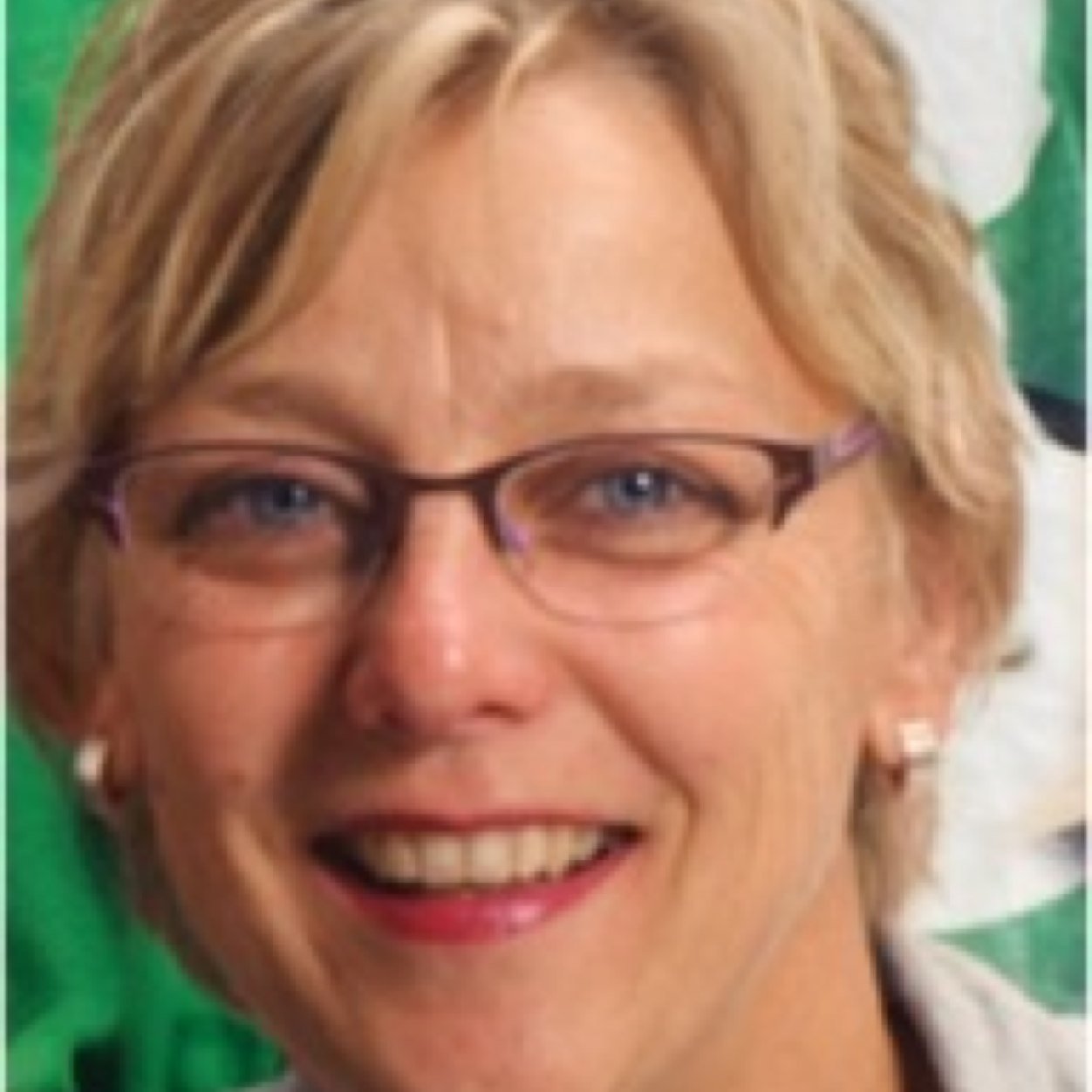 HMotief's profile picture. 