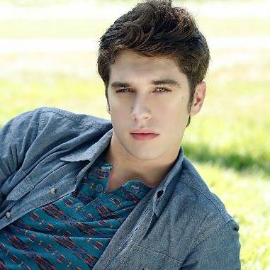 There comes a time when one must take a position that is neither safe, nor popular, but he must take it because conscience tells him it´s right. |Teen David|#RP