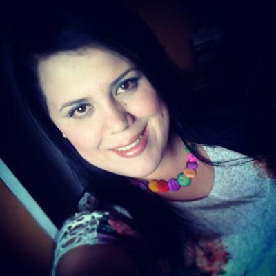 *VIVE LA VIDA AL MAXIMO DISFRUTA DE LOS MEJORES MOMENTOS Y LAS COSAS BUENAS QUE TE REGALA DIOS* .... Aleja las tristesas y recopila las alegrias