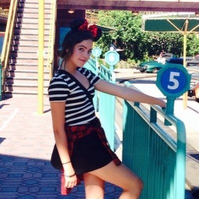 TheSophiaQuinn's profile picture. Underneath this smile is a broken hearted girl who just found out she has a sister named Callie. [Not @BaileeMadison]