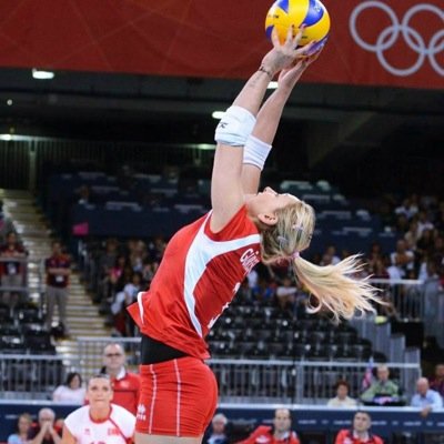 gzmkarady's profile picture. Gizem Güreşen Karadayı Parodi Hesabıdır...