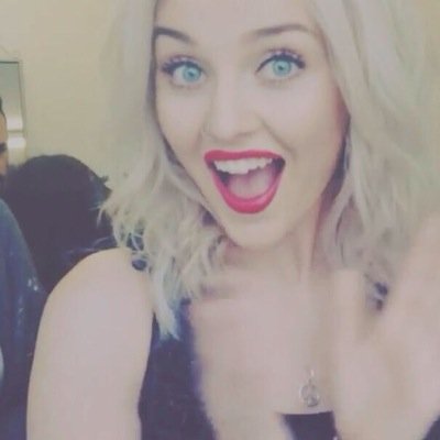 I FOLLOW YOU SO FOLLOW @pezzlinson PLEASE AND RT THIS PLEASE https://t.co/QcWdk5gKcr