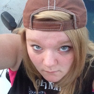 Country all the way: i love to hunt and fish, cant wate for my cousin to get out of jail, love u christian ;*
