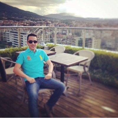 Nikolas_k95's profile picture. Instagram: @nikolas.k
Snapchat: nikolas_kh