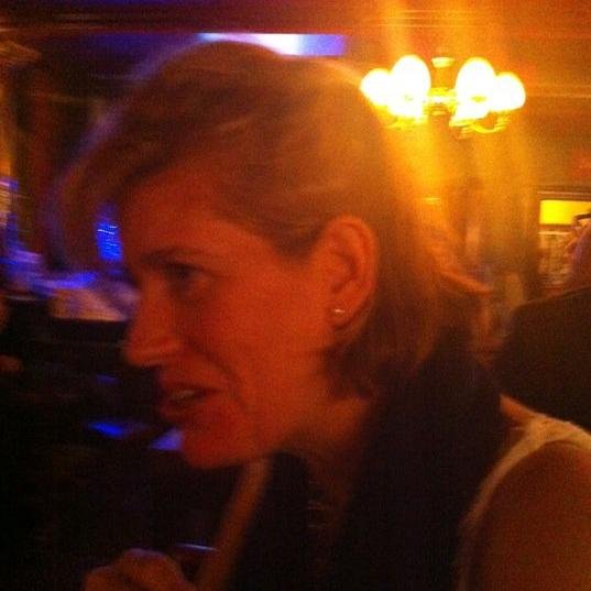 Chloe Thomas( nee Milton.)..P/t ICU /A/E Nurse..living  London and Hants..Family,Cats  sports,running music and humour keep me busy..Nope Never a dull moment!..