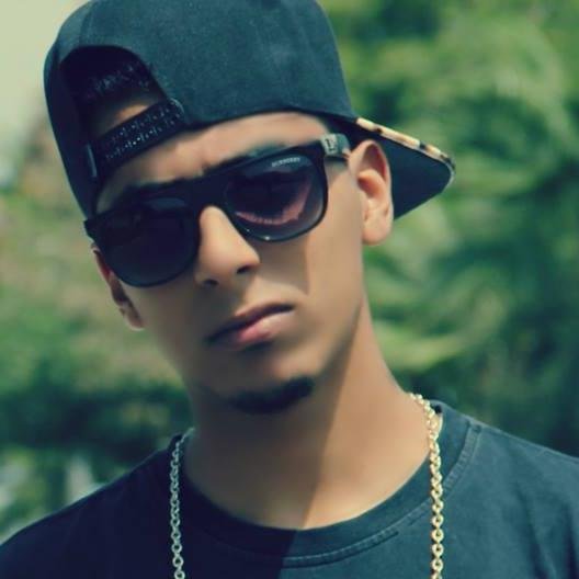 Iliasse Ayad Alias Mister Snor est un rappeur né le 28 Mai 1995 à Casablanca.