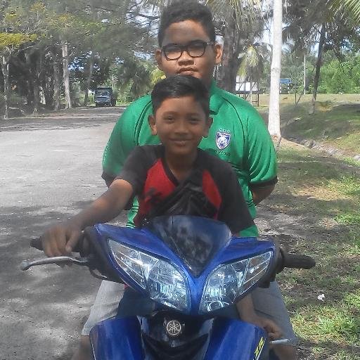 ⊙Muhammad Faiznul Hakkim Bin Roslay | 18 | Kota Tinggi
⊙Id: mok_bulat36
⊙Ig: Muhammad_Faiznul
⊙Fb: Muhammad Faiznul