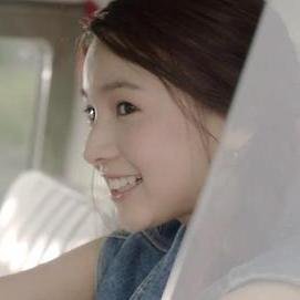 Kim Jinhee (김진희) • FIESTAR's Leader, Vocalist & Visual  • September 5, 1989 • follow the real one @FIESTAR__Jei