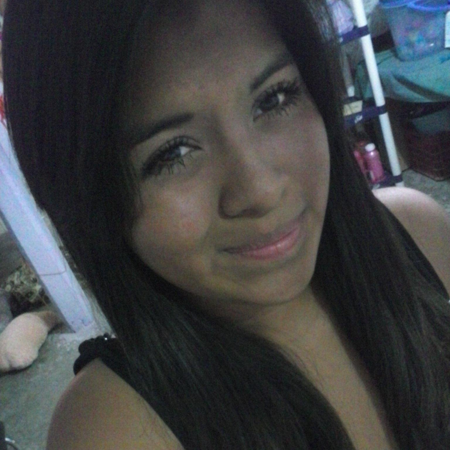 # Culera por Placer,Cabrona por Necesidad... C;
Ojete por divercion && Dama ante la Sociedad! ♥ ^^ #
