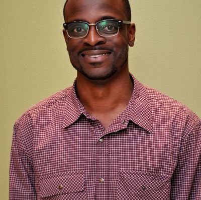 IT Professional, @SIUC Alum, parent, volunteer, social media tools, foodie, sports, tech, music fan, current events.