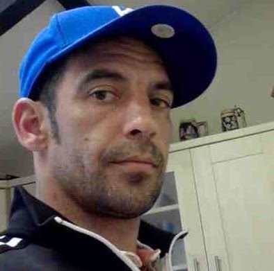 dj @ http://t.co/KEa8AuMg0B lover of oldskool the funk n disco n all things house