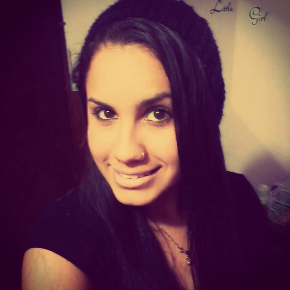 Sou Liinda *-* Ñ ?? Okey :/ :p kk