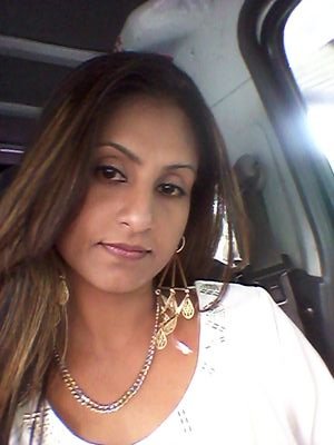 RafinaAlly's profile picture. I'm a fun loving person..loves my family and like making new friends..... :* :*