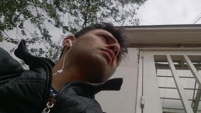Estudiante de Ingeniería Electrónica y Telecomunicación