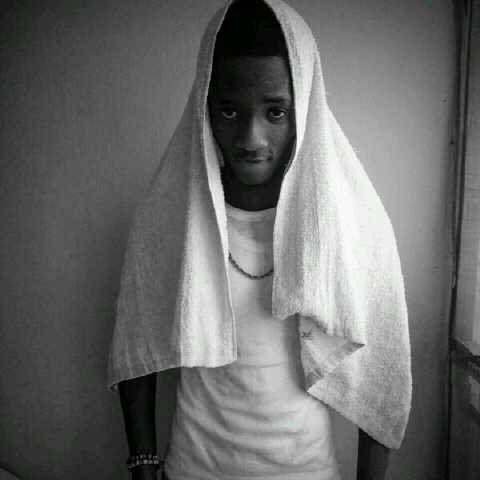 |PERFORMING ARTISTE|SONGWRITER|.FOR BOOKINGS CALL 08137305973.