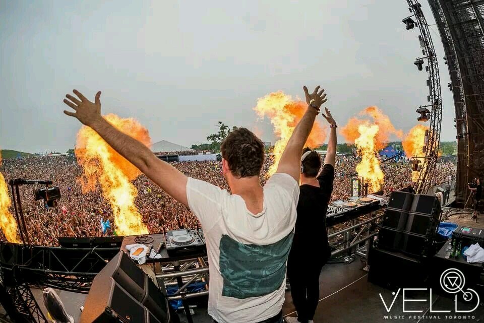 Nothing but the music. Harstyle, edm, skrillex, hardcore, Jumper.