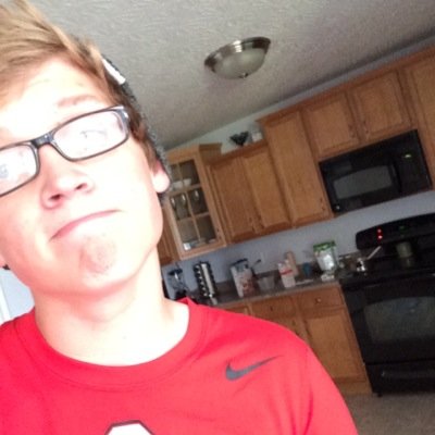Semi-Pro CoD player