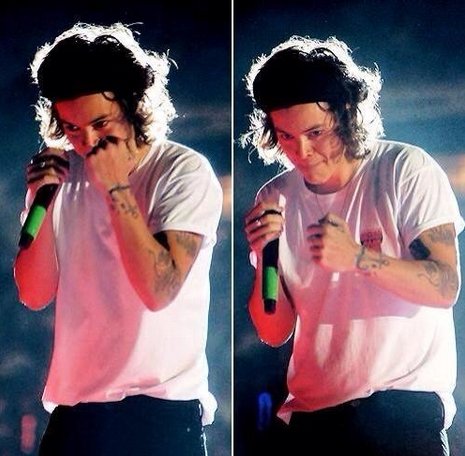 This is a free follow from @lazykidharry  please follow her it will mean the world :) ❤️