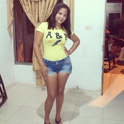 Vallenata, Mama de EstebanDavid, Tecnóloga de Sistemas