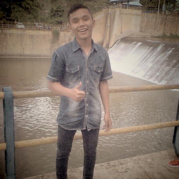 andry_lubizz's profile picture. 