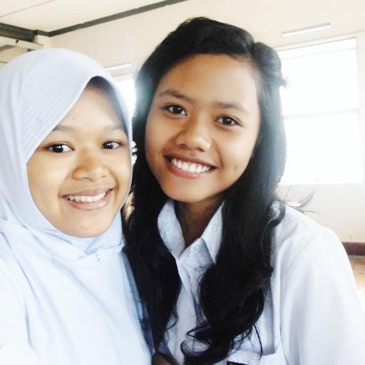 GHS. Selalu berusaha dijalan Nya. Love and Smile