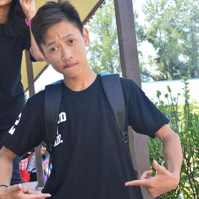 Facebook : Kevin RithnusEndjet               IG              : KEVINRITHNUS                         Twiter       : @KevinIceD1