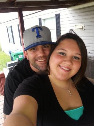 I love my family, friends and boyfriend.  they are my #1. im country girl and super easy going hit me up and ill follow! :)