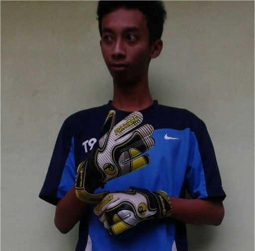 jadilah diri sendiri... 21|04|1995 cp: 085697876429 /7DDC4DD8 || Fans David De Gea Jakarta.indonesia