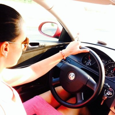 gab_lazar's profile picture. 