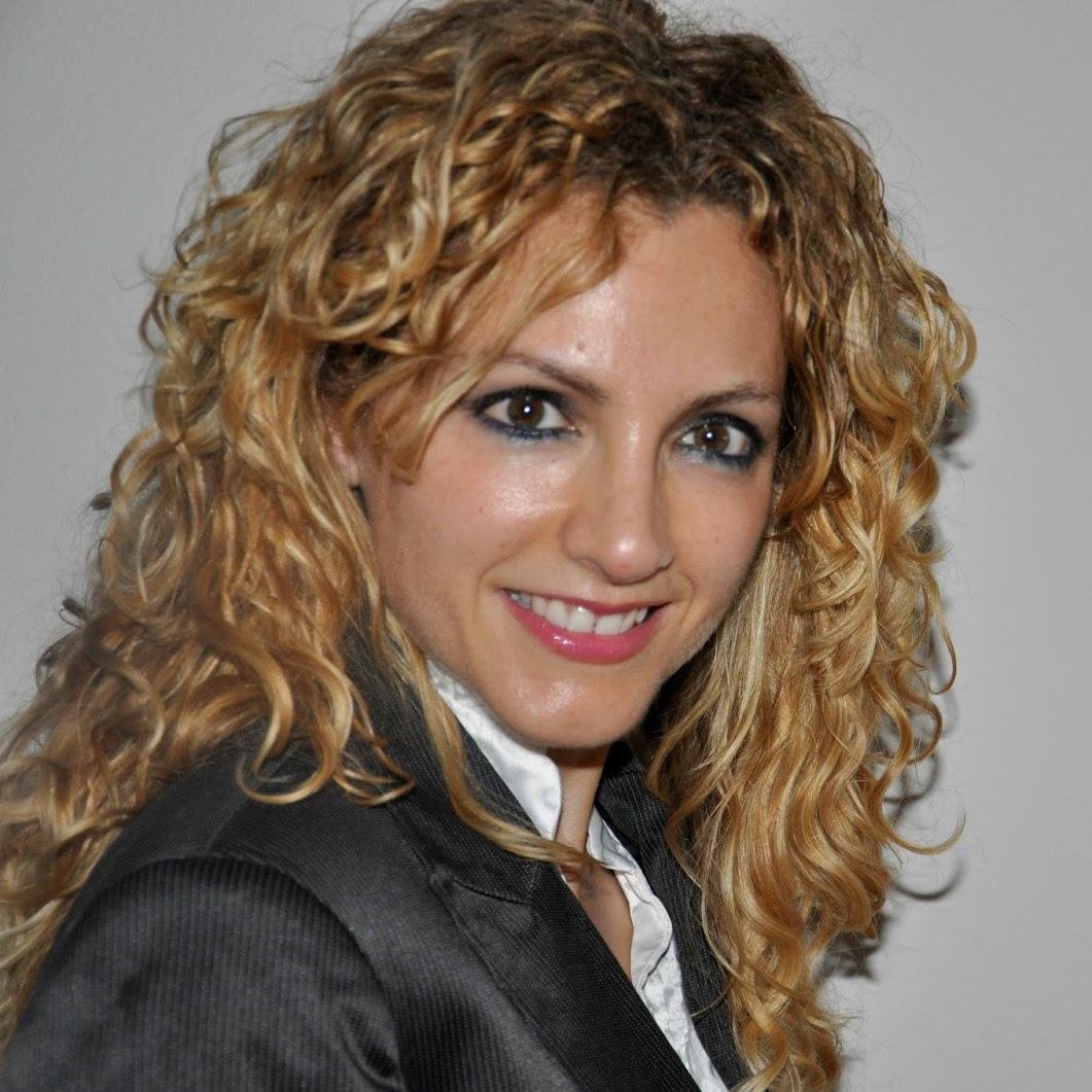 Proyecto Princesa de la Luz: https://t.co/fasb3LZrmO
Cofundadora de Escuela Dandelion de Coaching Granada https://t.co/2Pd2zPmPIh