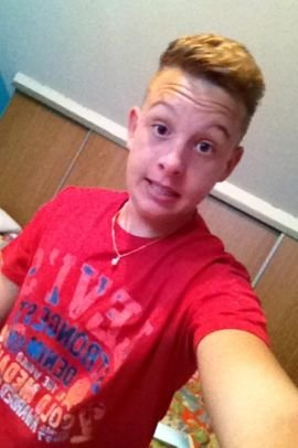 grisot71's profile picture. j'ai 15 ans j'aime le foot je joue au foot ! la base #hmmasj#