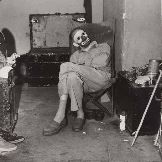Rough grotesque actor