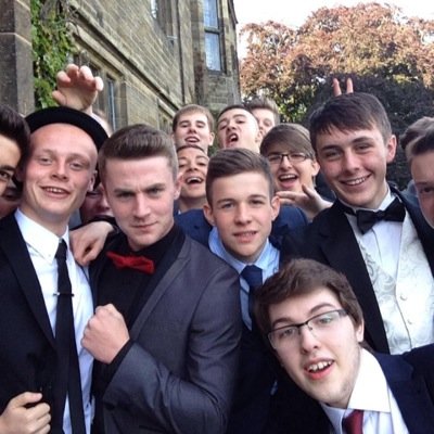 follow my new account pls @JayAllison6