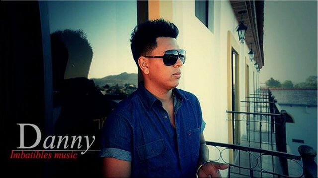 Cantante compositor...@oliverydanny