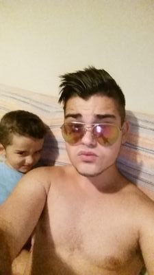 maneliko moreniko