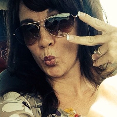 Wife of 20 years / Mom of 2 / Indirect Account Mgr at #Sprint / #BoomerSooner / Recovering sugar addict / Lover of organization / Living in a chaotic world ⛪️