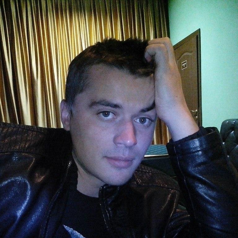 «Люди говорят, что время проходит, а Время говорит, что проходят люди»