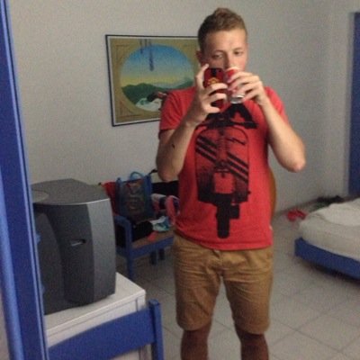 Butskiy's profile picture. http://t.co/pxLx9SEqyg 
http://t.co/WZ7zWiZ7li